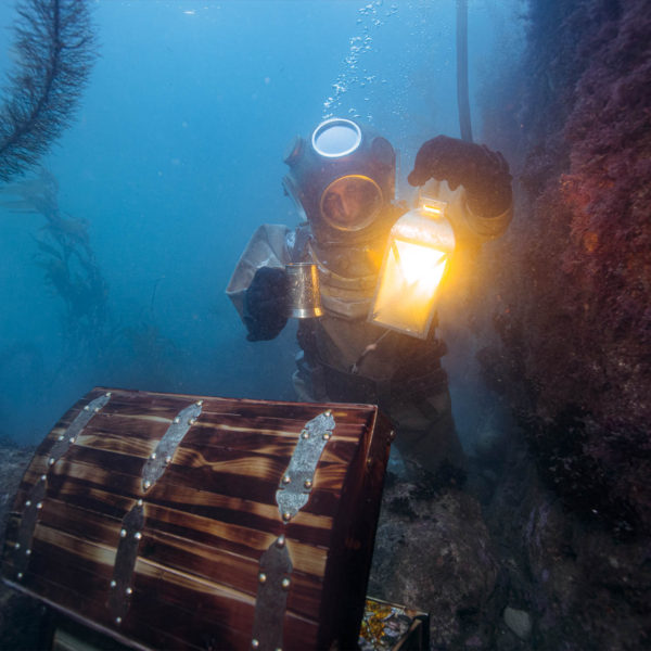 Josh - Antique Diver-Brett Stanley-211028-_MG_6242-Edit-2